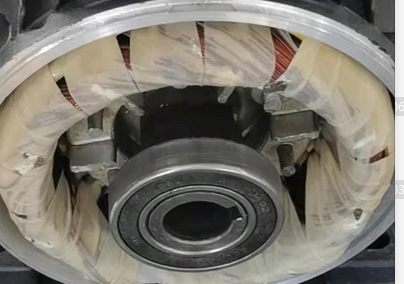 7 kW Hohlwellenmotor mit AR-Interpumpe f&uuml;r kommerzielle Reinigungsmaschinen 3