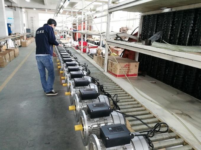 Einphasen-Kondensator-Induktionsmotoren 0,09 kW 0,12 PS in landwirtschaftlichen Feldern 12