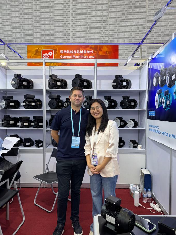 Handelsüblicher 0,09kw 1500rpm Kondensator-Run Asynchrone Induktionsmotor B5 wasserdicht 220V Wechselspannung 60Hz Einphasige Kaffee 15